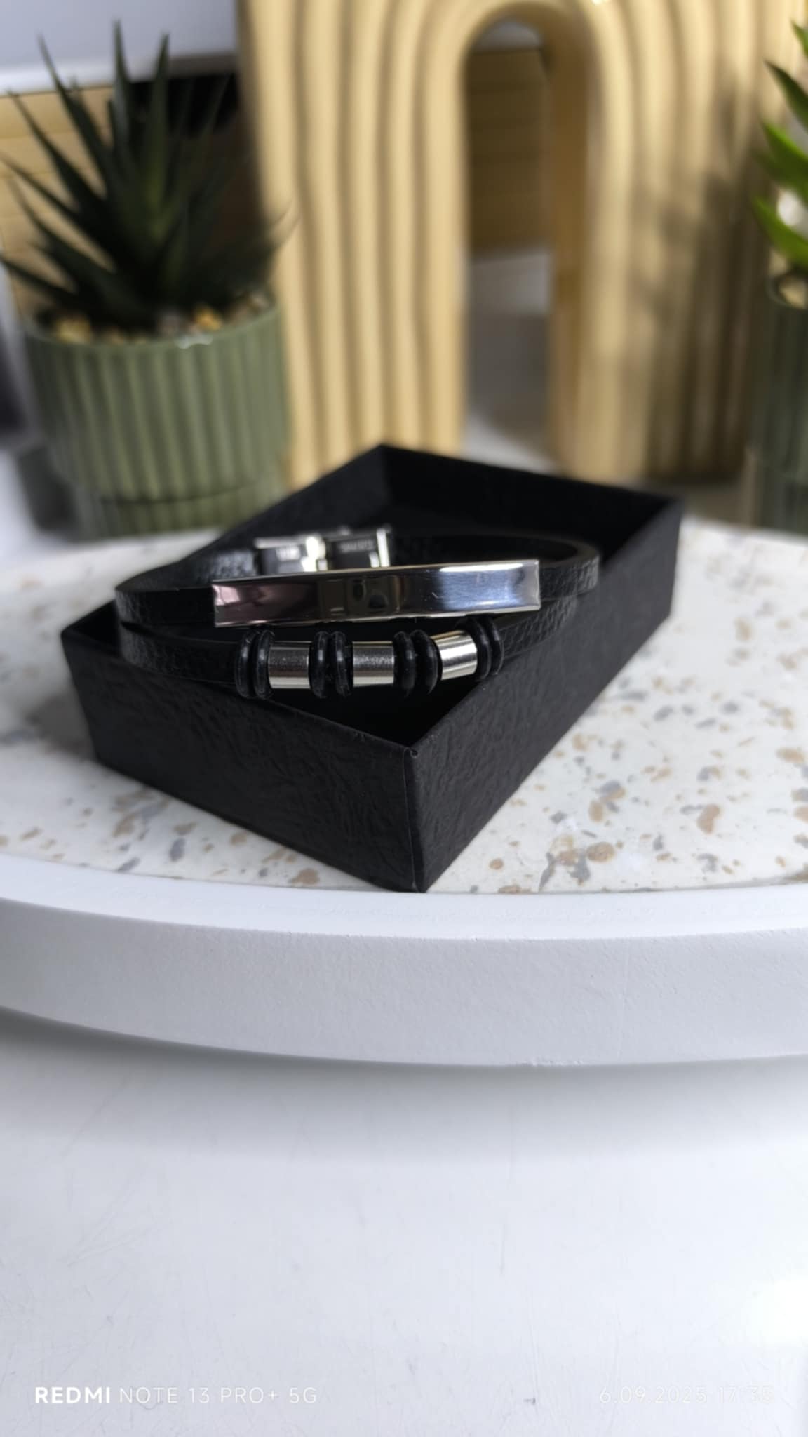 Bransoletka męska skórzana