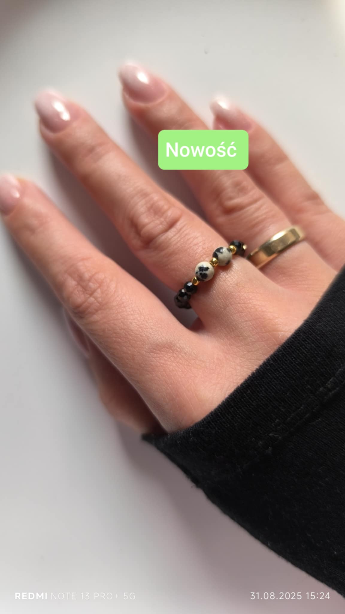 Pierścionek elastyczny