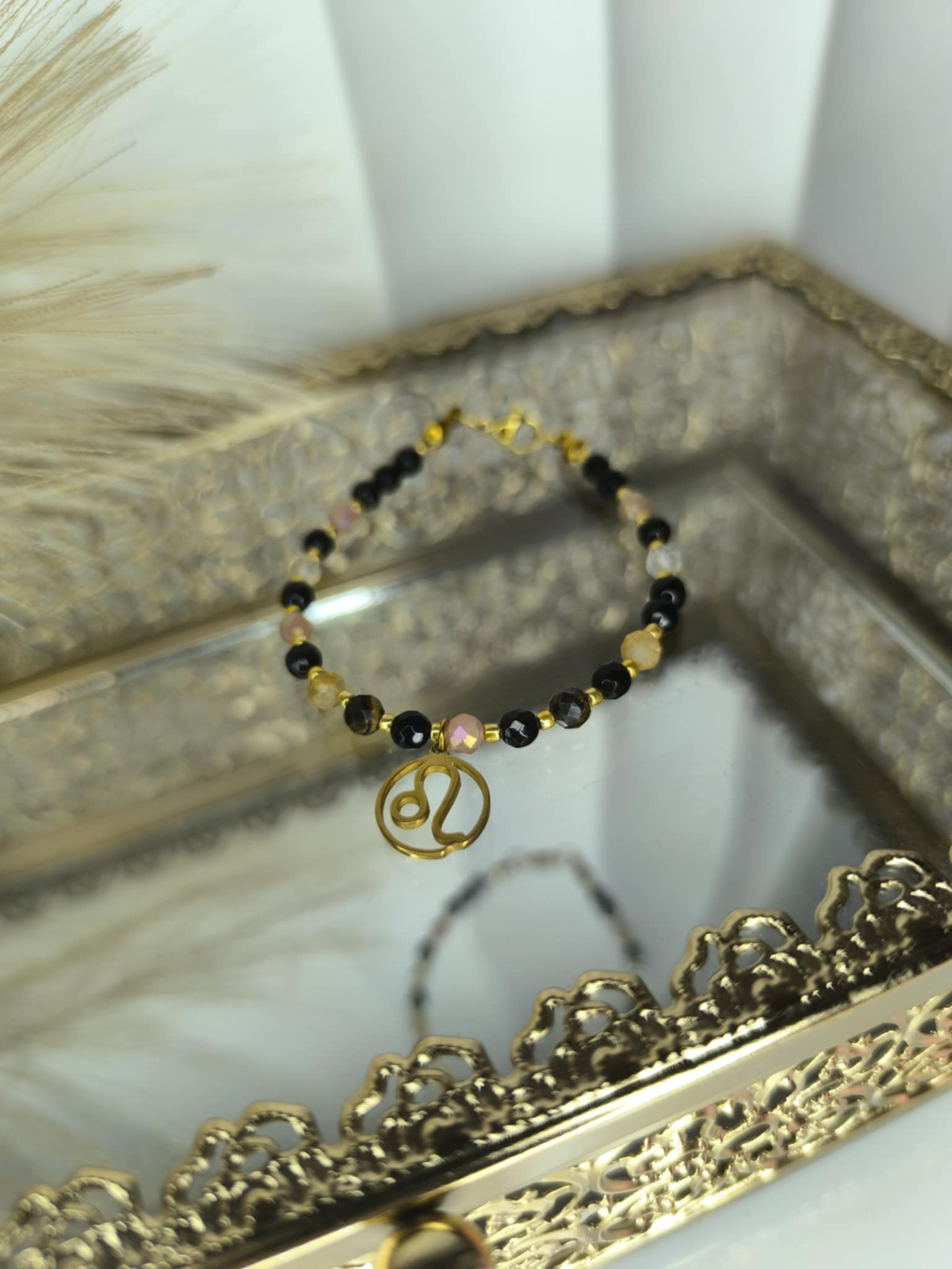 Bransoletka zodiakalny lew z kamieni naturalnych